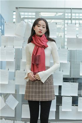 圍巾怎么系好看&mdash;&mdash;真絲圍巾，真絲絲巾，羊絨圍巾